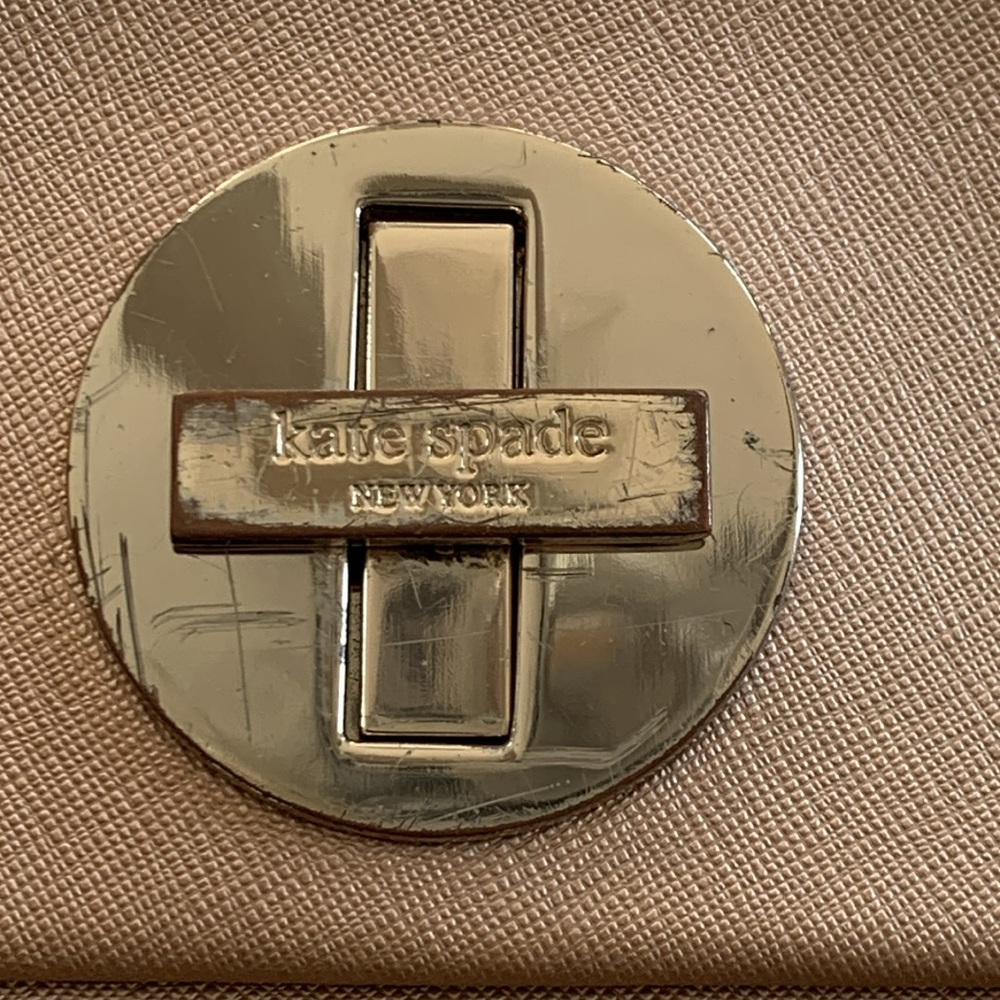 Kate Spade Gold small Purse - Picture 3 of 7